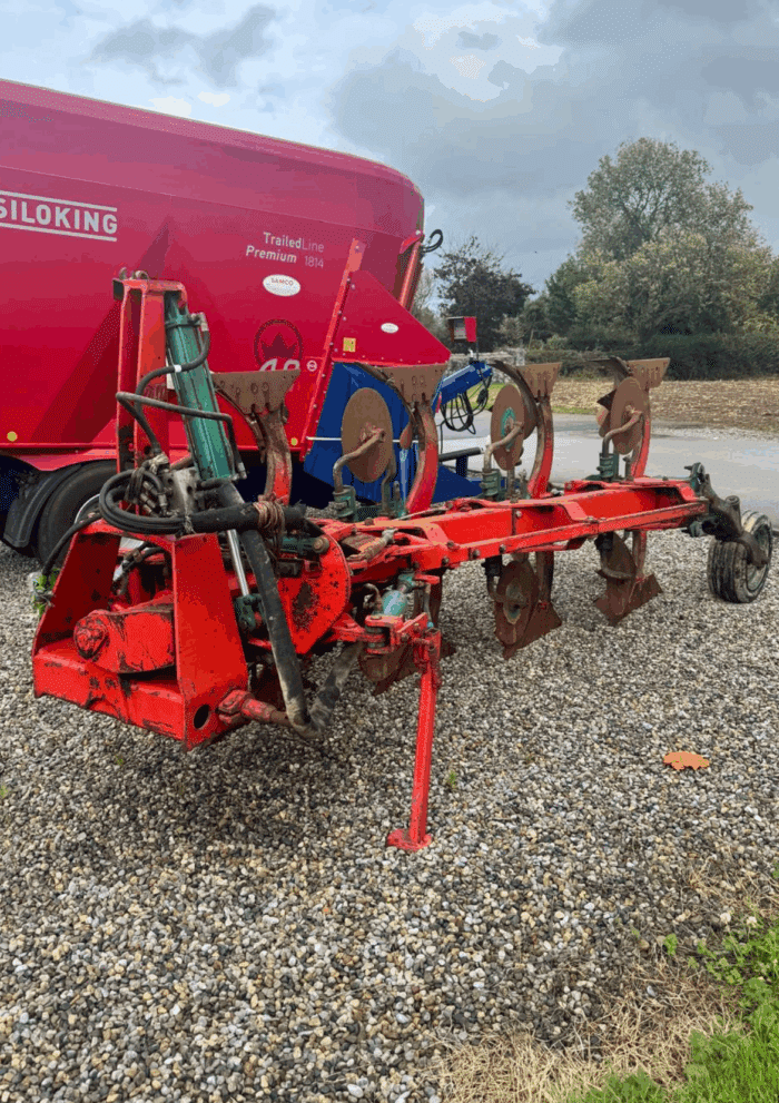 ED85/240 4 Furrow Plough